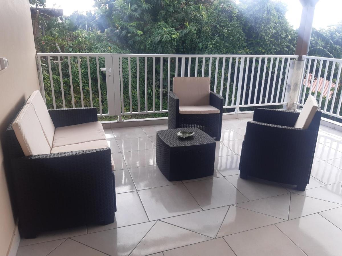 Bella Appartement Gros-Morne Buitenkant foto