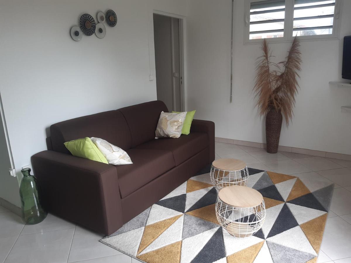 Bella Appartement Gros-Morne Buitenkant foto