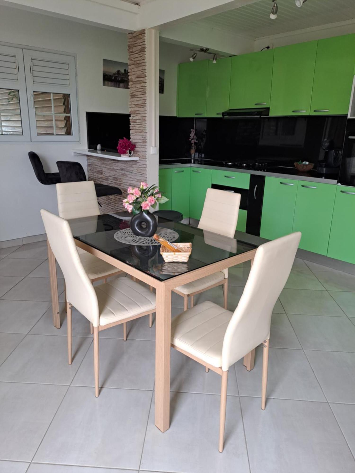 Bella Appartement Gros-Morne Buitenkant foto